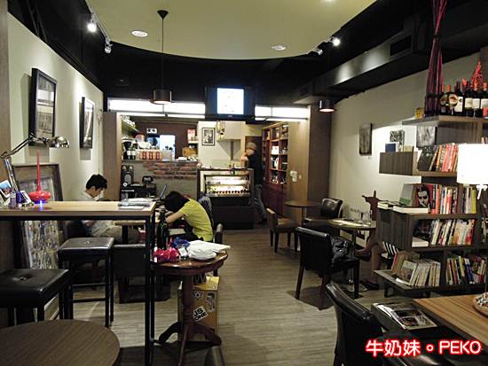 西門町咖啡廳,RKZ 咖啡,西門町輕食 @PEKO の Simple Life