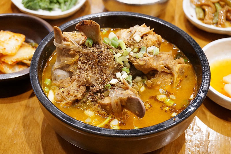 韓式烤肉,永和美食,永和韓式料理,豬先生韓式料理,水晶烤盤,豬先生韓式料理菜單,石鍋拌飯,豬先生韓國料理 @PEKO の Simple Life